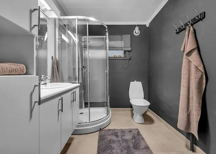 For Groups & Families - Free Parking - Near Centrum Apartment Tromsø